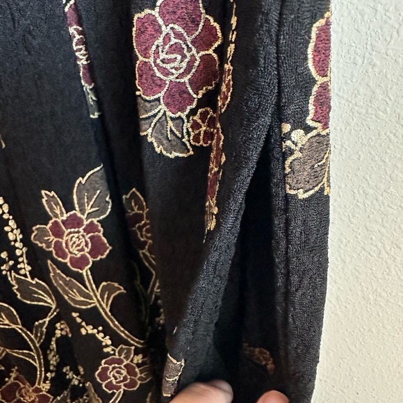 LuLaRoe Amelia from the Elegant Collection size M - Picture 7 of 12